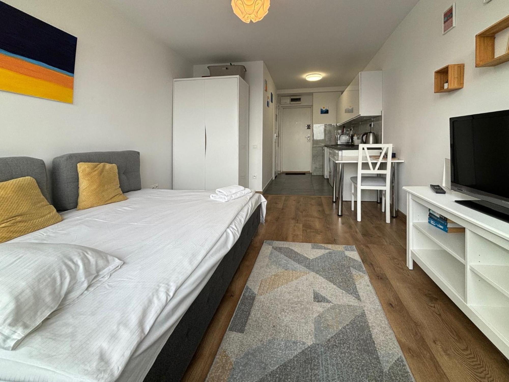 Sweet Life Apartment Next To Metro Station Varsavia Esterno foto